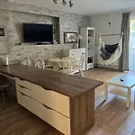 S Garazi A Balkonem Διαμέρισμα Πίλζεν