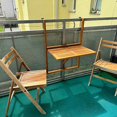 Апартаменты S Garazi A Balkonem *