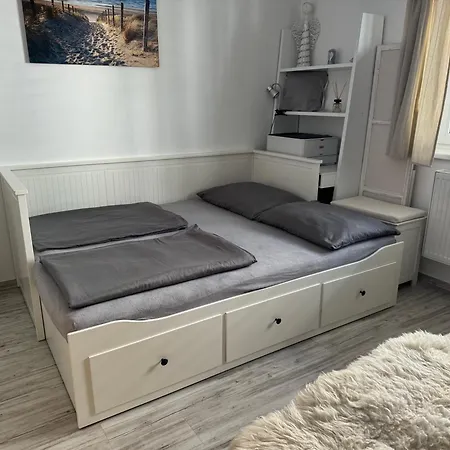 Апартаменты S Garazi A Balkonem Пльзень