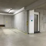 Apartman S Garáží A Balkónem